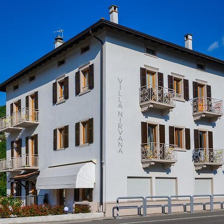 Nirvana Apartments Torbole Sul Garda Dış mekan fotoğraf