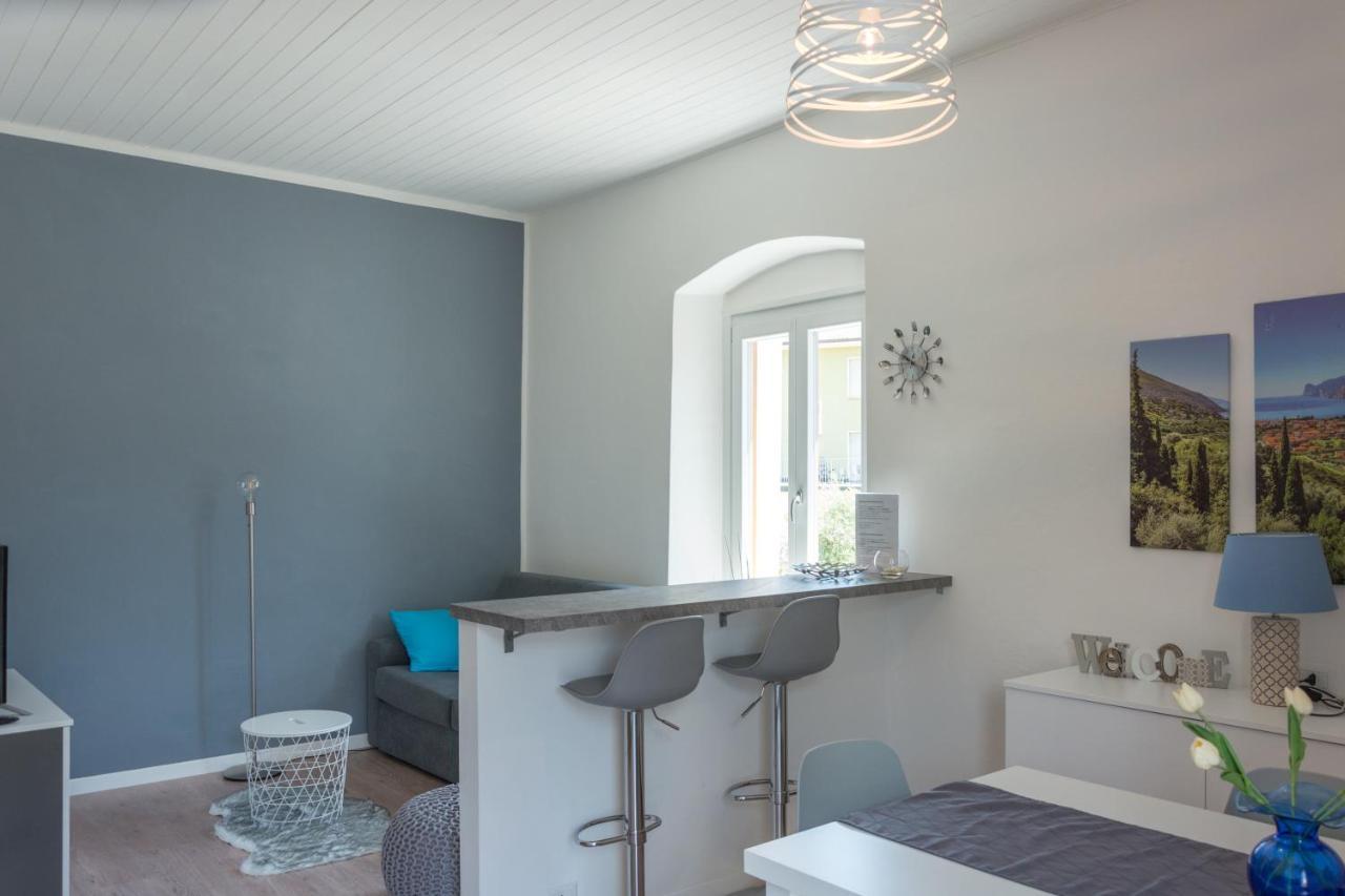 Nirvana Apartments Torbole Sul Garda Dış mekan fotoğraf