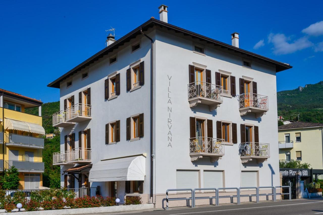 Nirvana Apartments Torbole Sul Garda Dış mekan fotoğraf