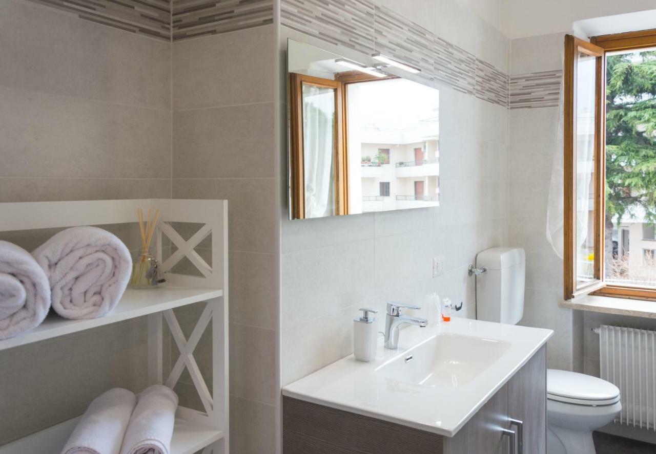 Nirvana Apartments Torbole Sul Garda Dış mekan fotoğraf